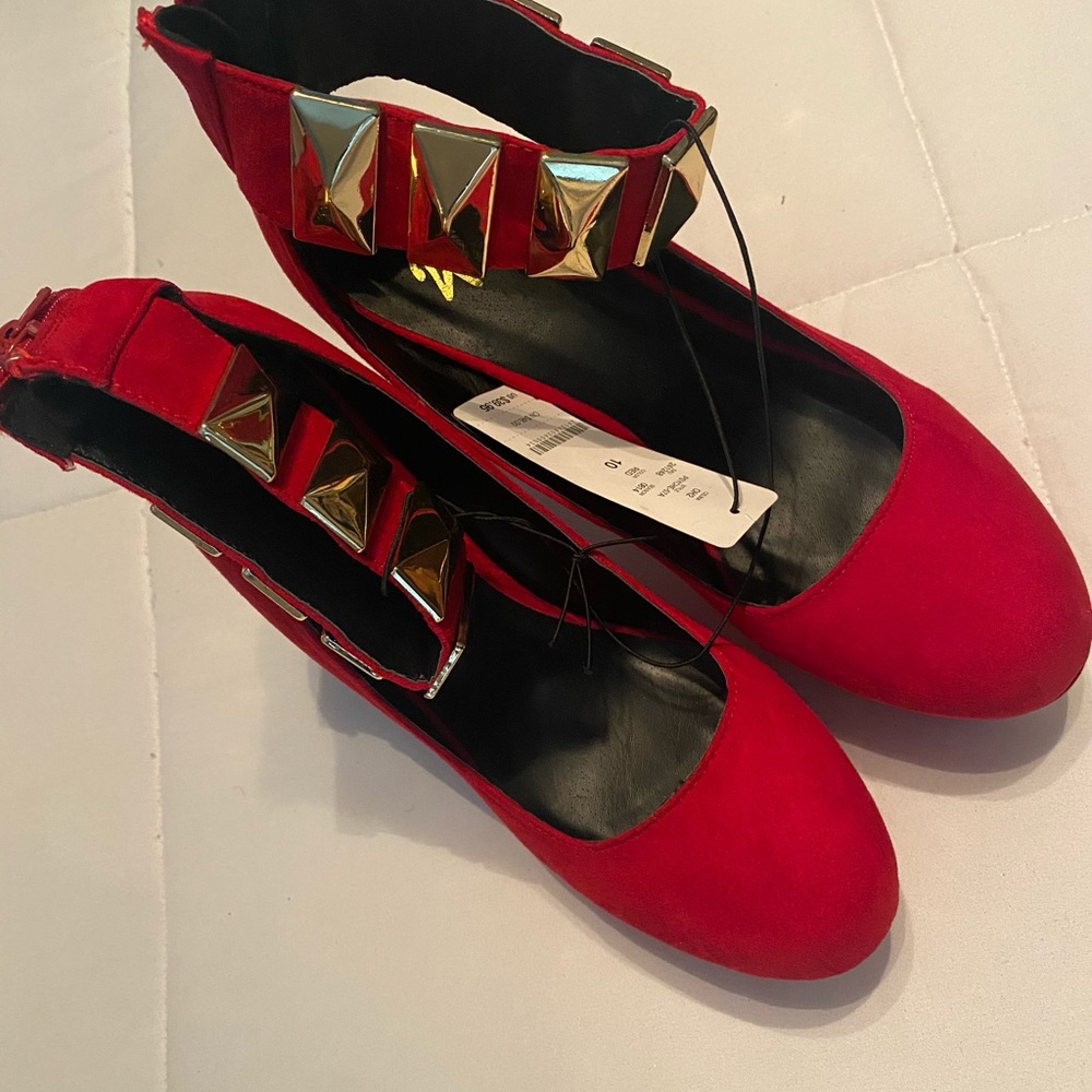 Platform Heels - Picture 6 of 8